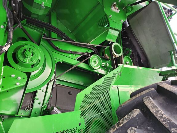 2025 John Deere S7 800 Combine