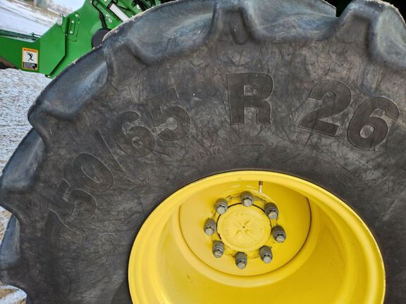 2025 John Deere S7 800 Combine