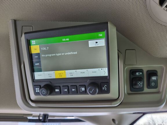 2025 John Deere S7 800 Combine