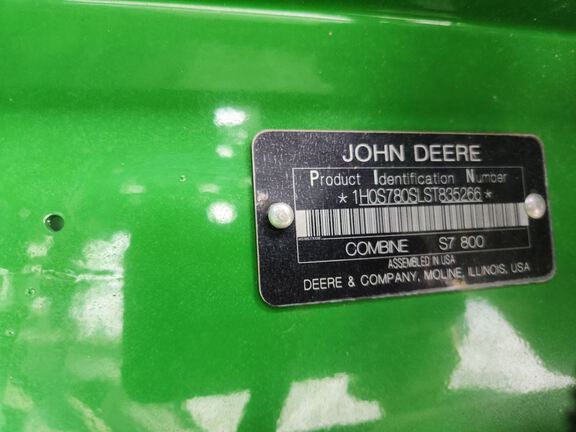 2025 John Deere S7 800 Combine