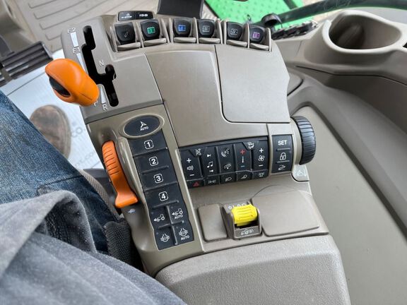 2024 John Deere 8R 340 Tractor