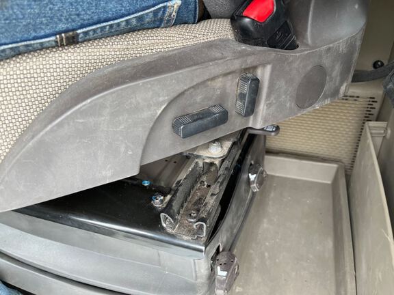 2024 John Deere 8R 340 Tractor