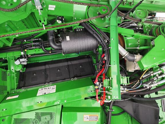 2024 John Deere S780 Combine