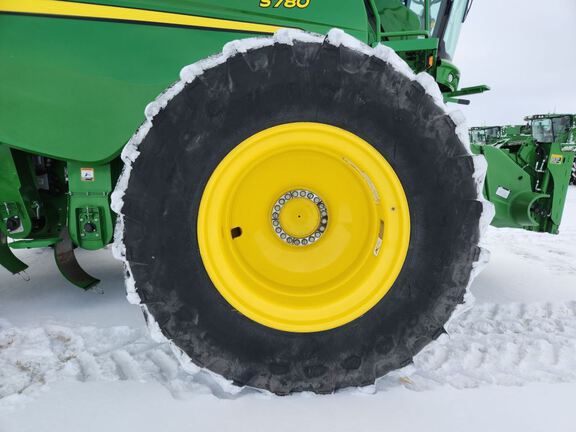 2024 John Deere S780 Combine