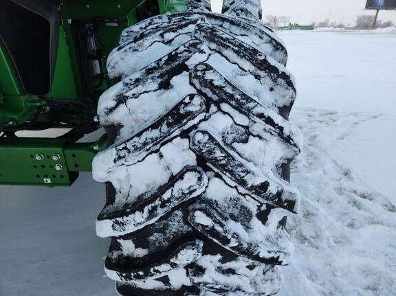 2024 John Deere S780 Combine