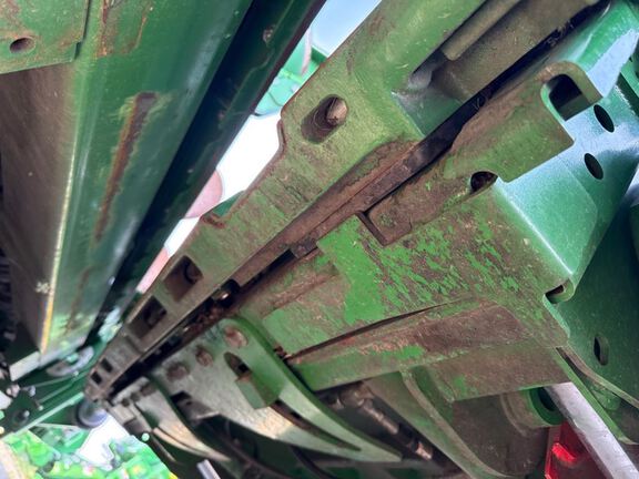 2024 John Deere S780 Combine
