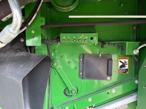 2024 John Deere S780 Combine