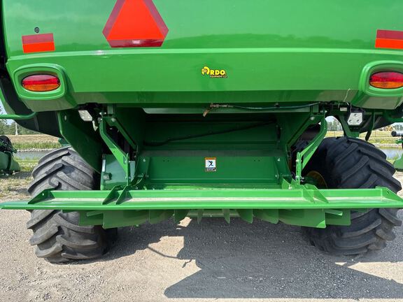 2024 John Deere S780 Combine