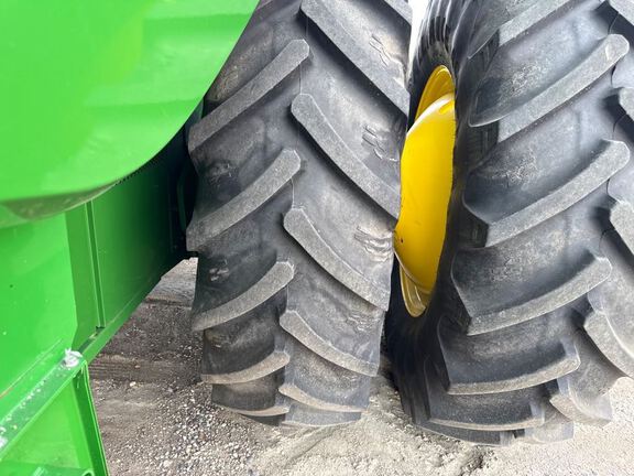 2024 John Deere S780 Combine