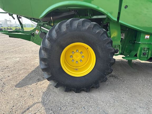 2024 John Deere S780 Combine