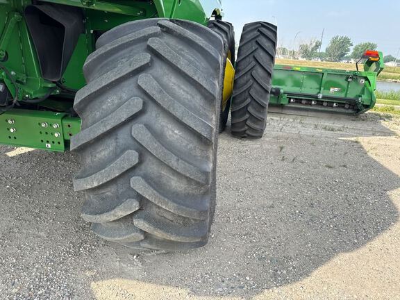 2024 John Deere S780 Combine