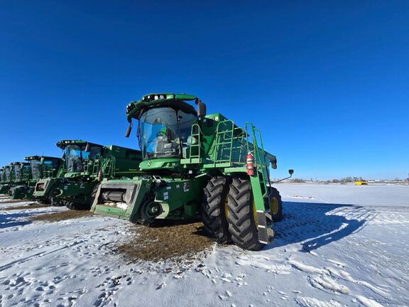2024 John Deere S780 Combine
