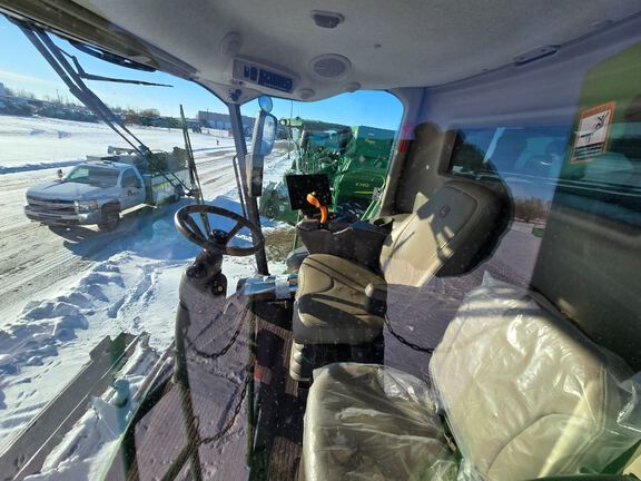 2024 John Deere S780 Combine