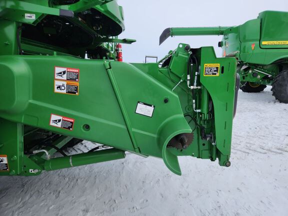 2024 John Deere S780 Combine