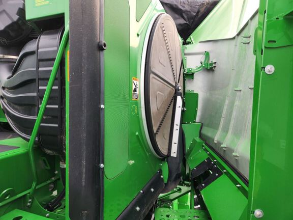 2024 John Deere S780 Combine