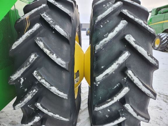 2024 John Deere S780 Combine