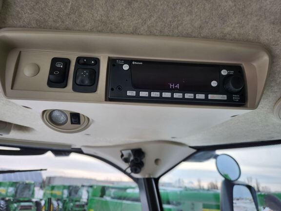 2024 John Deere S780 Combine