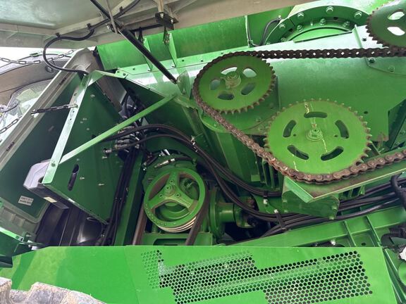 2024 John Deere S780 Combine