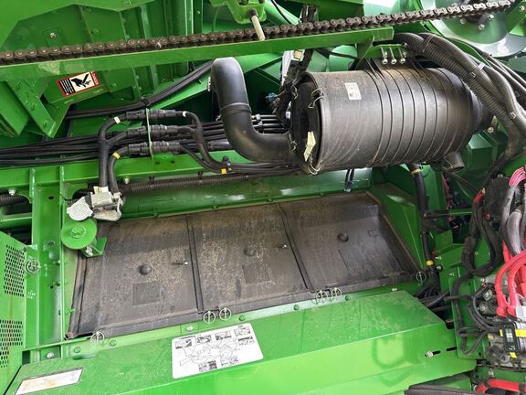 2024 John Deere S780 Combine