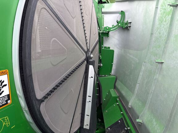 2024 John Deere S780 Combine