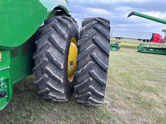 2024 John Deere S780 Combine