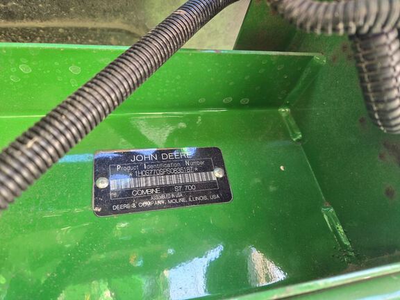 2025 John Deere S7 700 Combine