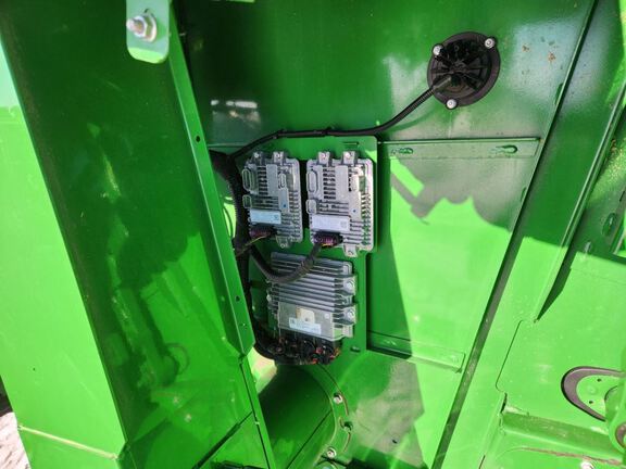 2025 John Deere S7 800 Combine