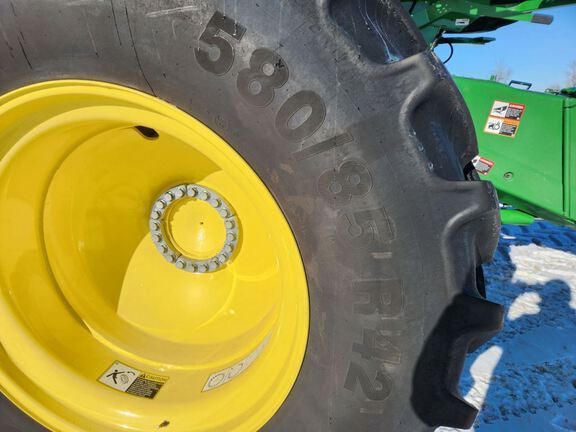 2025 John Deere S7 800 Combine