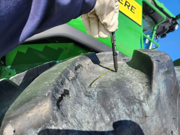 2025 John Deere S7 800 Combine