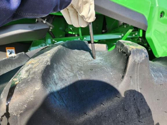 2025 John Deere S7 800 Combine