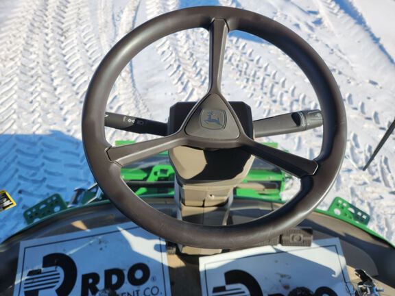 2025 John Deere S7 800 Combine