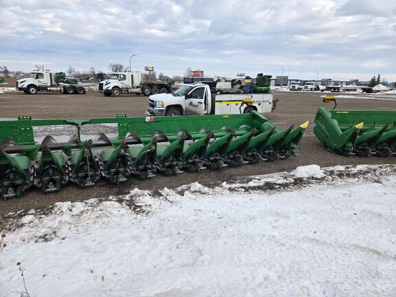 2024 John Deere C18R Header Corn Head