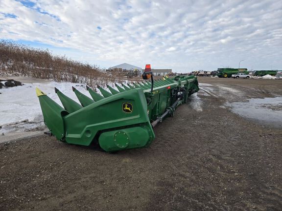 2024 John Deere C18R Header Corn Head