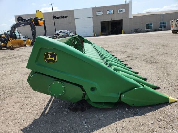 2024 John Deere C18R Header Corn Head