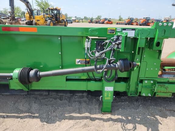 2024 John Deere C18R Header Corn Head