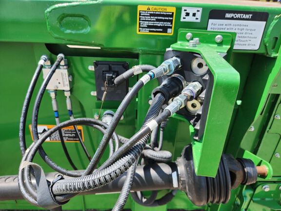 2024 John Deere C18R Header Corn Head