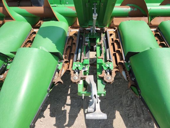 2024 John Deere C18R Header Corn Head
