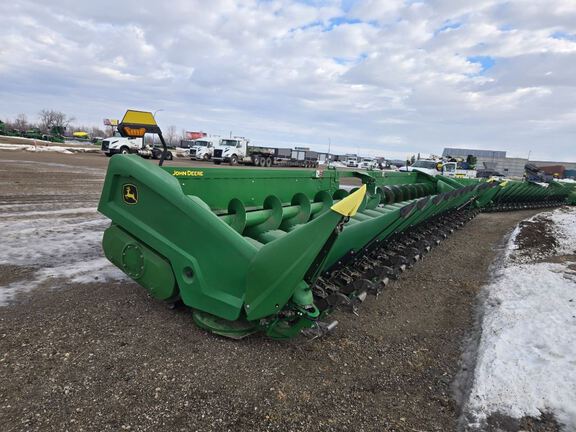 2024 John Deere C18R Header Corn Head