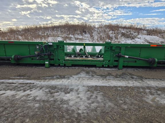 2024 John Deere C18R Header Corn Head
