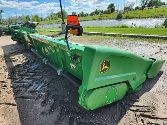 2024 John Deere C18R Header Corn Head