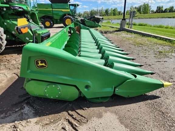 2024 John Deere C18R Header Corn Head