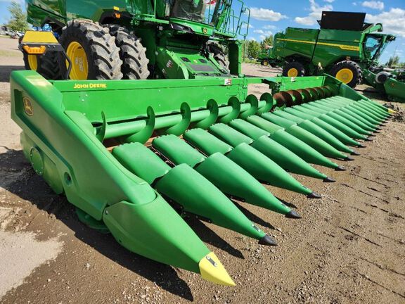 2024 John Deere C18R Header Corn Head