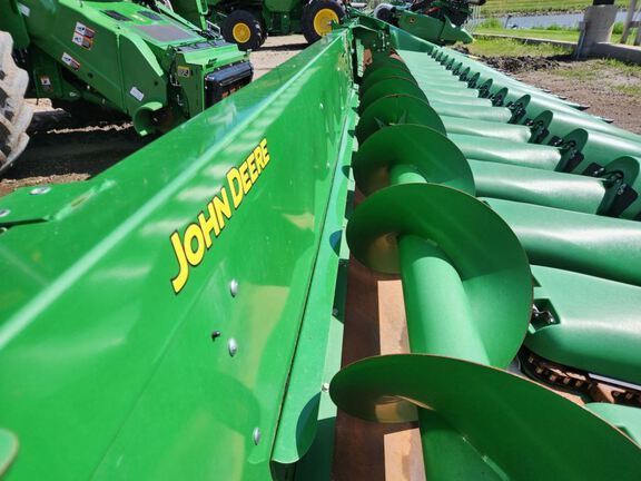 2024 John Deere C18R Header Corn Head