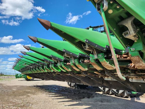 2024 John Deere C18R Header Corn Head