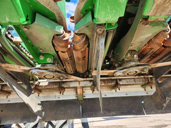 2024 John Deere C18R Header Corn Head