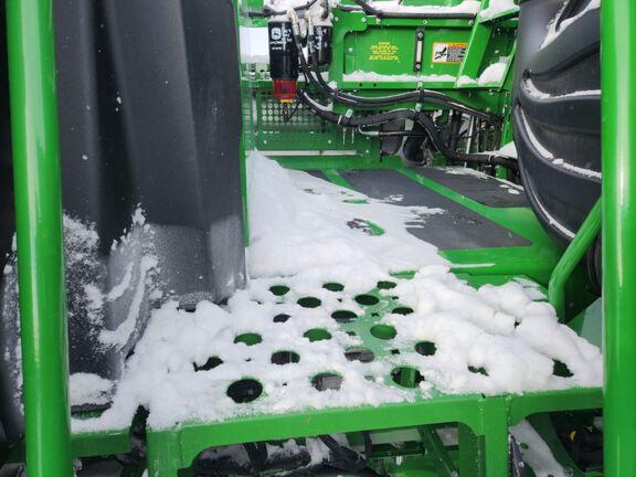 2025 John Deere S7 800 Combine