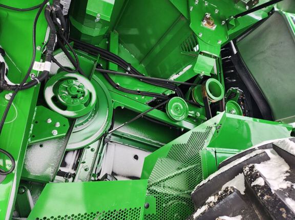 2025 John Deere S7 800 Combine