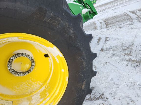 2025 John Deere S7 800 Combine