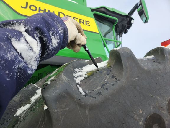2025 John Deere S7 800 Combine