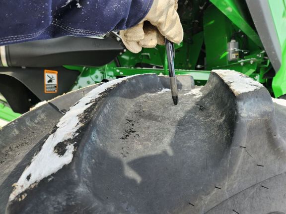 2025 John Deere S7 800 Combine